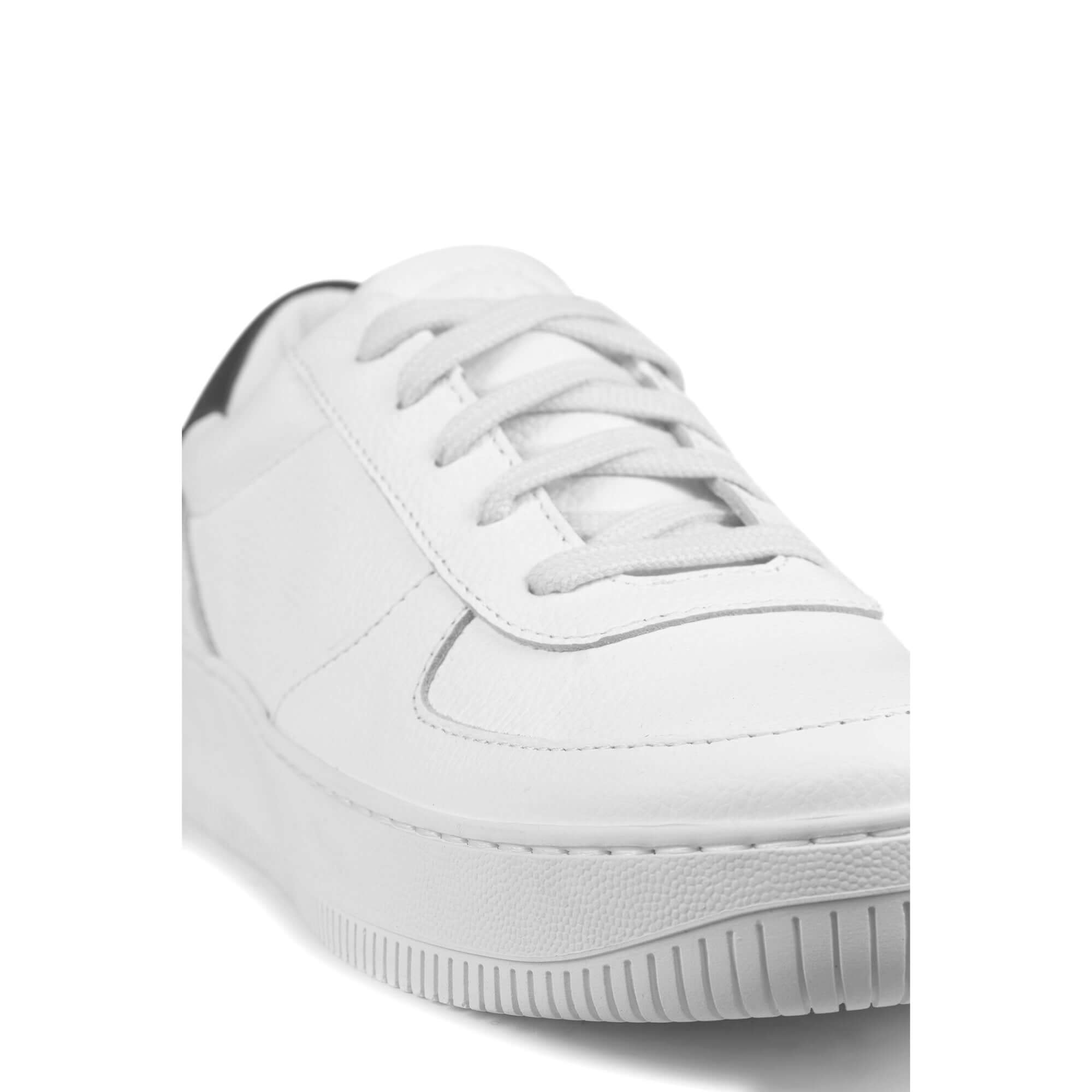 Clement Tumbled White/Black Womens